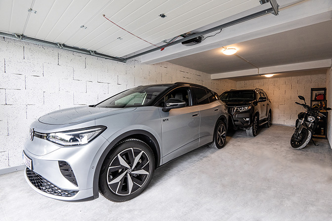 Trond Åge er i skrivende stund i ferd med å samle det han trenger for å innrede det kommende hobbyrommet. Som utdannet elektriker, har han alltid vært glad i å skru og skape med hendene.