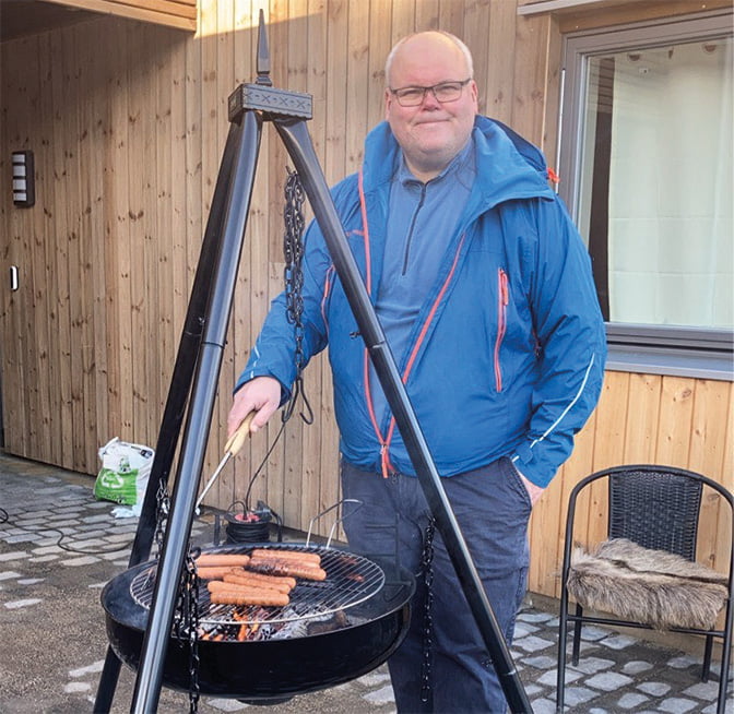 Med fem soverom, kunne ett av dem benyttes som gamingrom og gjesterom. Det synes Kristian er helt greit!